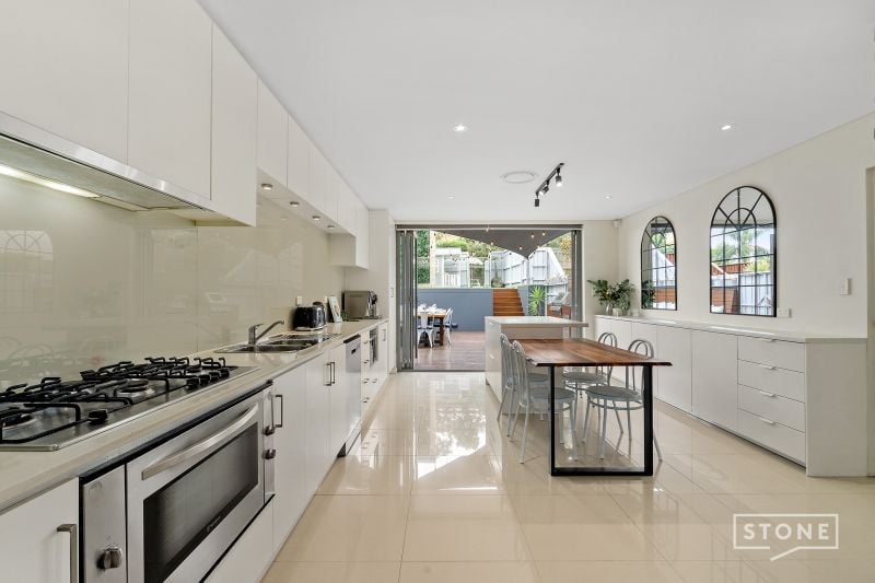 4/3-4 Teale Place, North Parramatta - Image 2