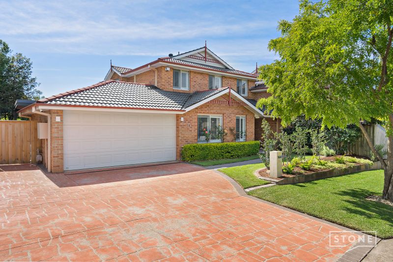 76 Gindurra Ave, Castle Hill