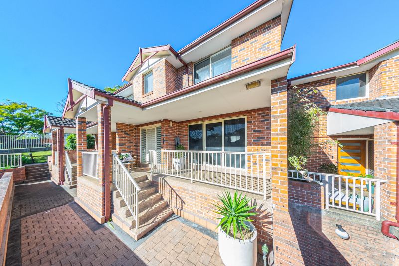 9/20 Davies Street, North Parramatta