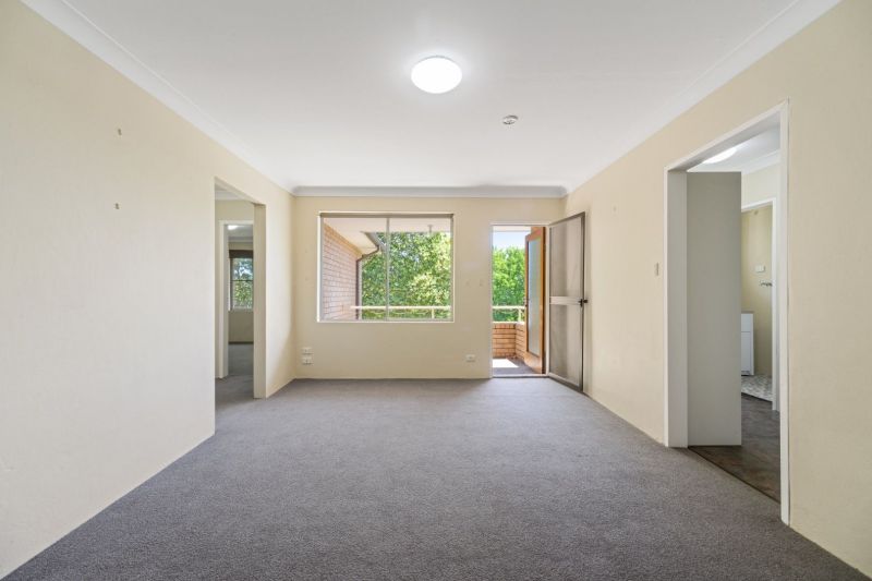 8/90 O'Connell Street, North Parramatta - Image 2