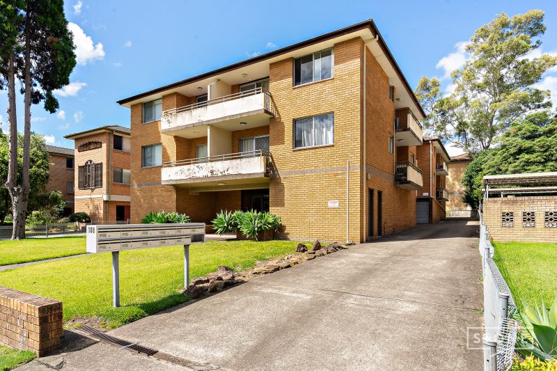 2/108 O'Connell Street, North Parramatta