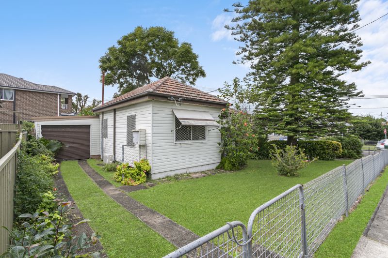 12 Brabyn Street, North Parramatta