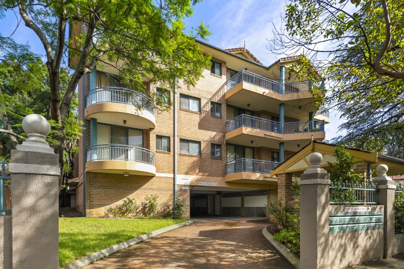 12/59-61 Sorrell Street, North Parramatta - Image 2