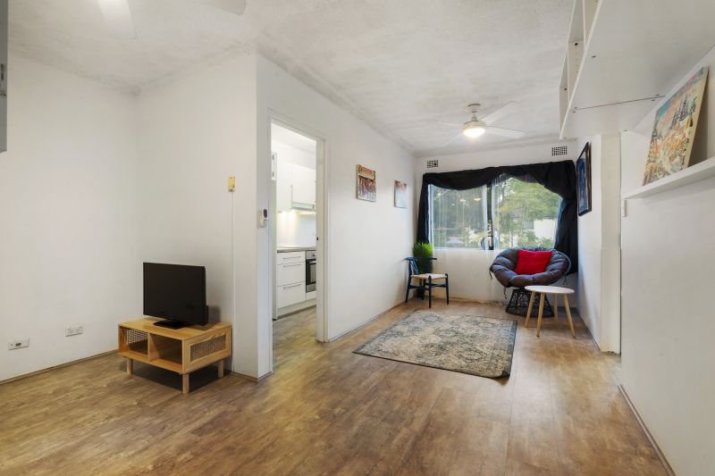 7/3 Dunlop Street, North Parramatta - Image 2