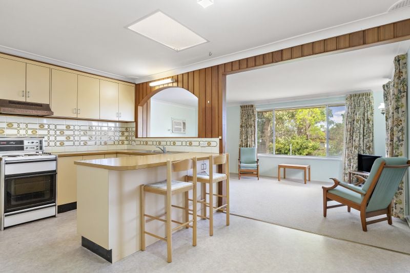 58 Somerset Drive, North Rocks - Image 2