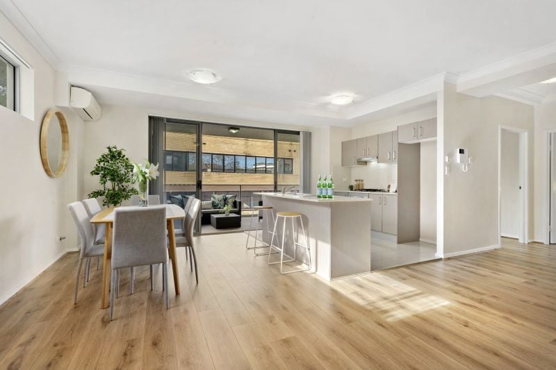 4/21-23 Grose Street, Parramatta - Image 2