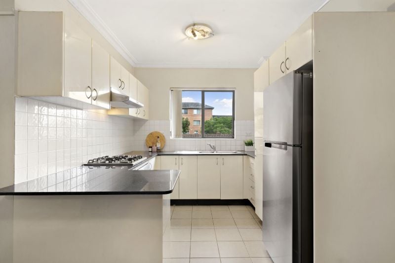 10/10-14 Gladstone Street, North Parramatta