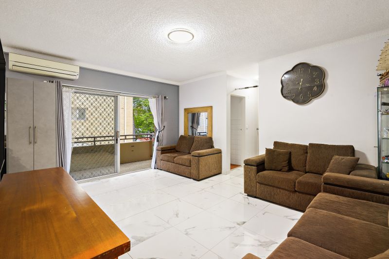 1/108 O'Connell Street, North Parramatta - Image 2