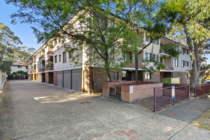 16/518 Church Street, North Parramatta