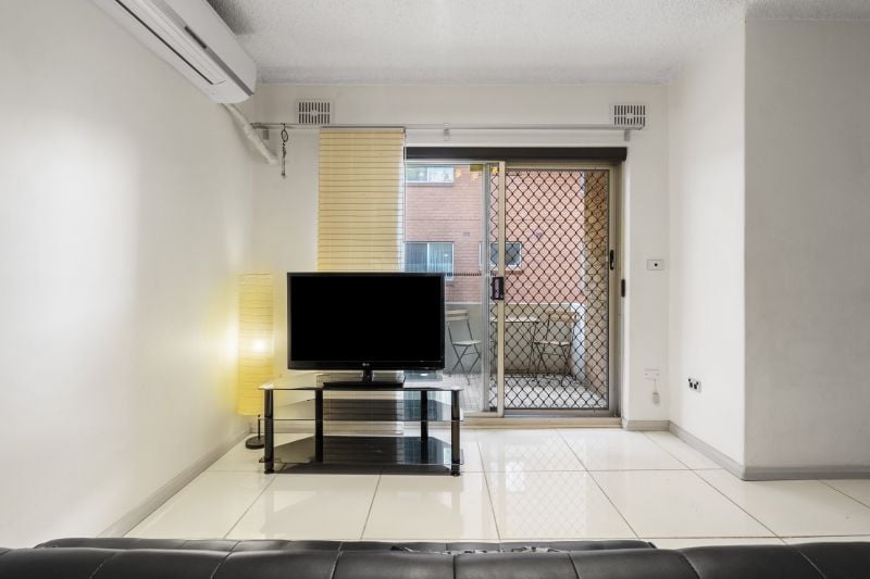 5/71 Prospect Street, Rosehill - Image 2