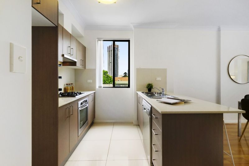 17/21 Grose Street, Parramatta - Image 2