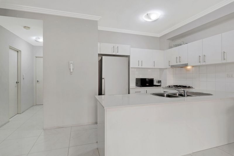 7/5-7 Kleins Road, Northmead