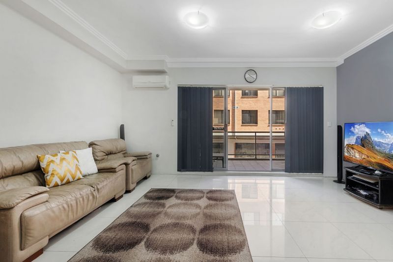 7/5-7 Kleins Road, Northmead - Image 2